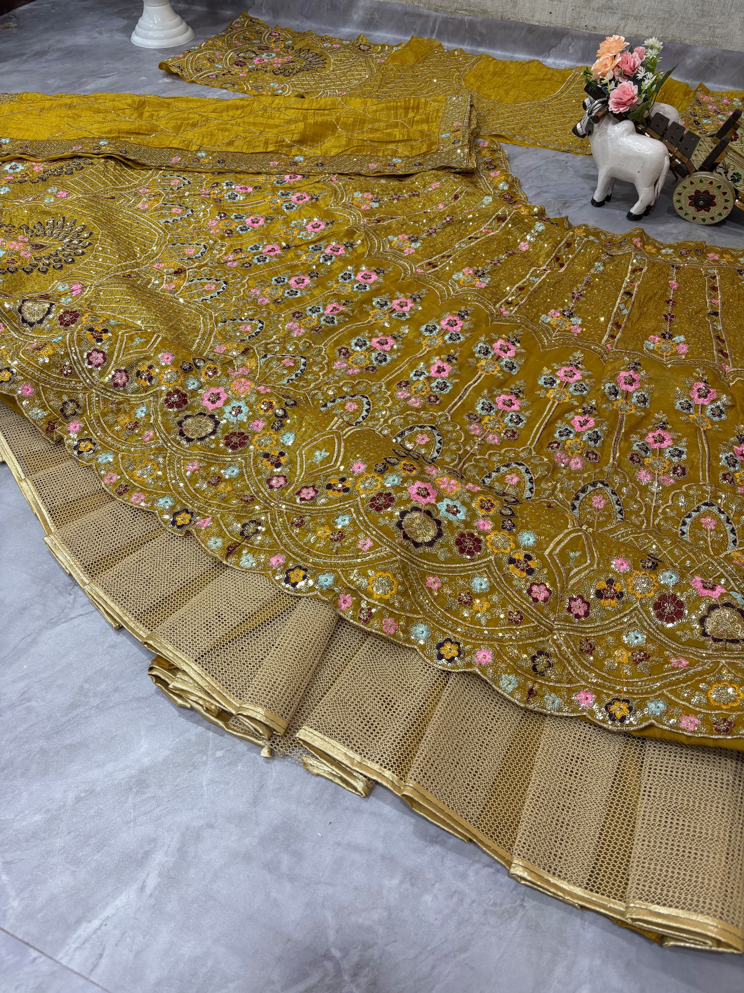Mustard Yellow  Bridal Lehenga Choli Set – Heavy Embroidered Wedding Lehenga with Dupatta, Designer Indian Bridal Outfit, Reception & Engagement Wear