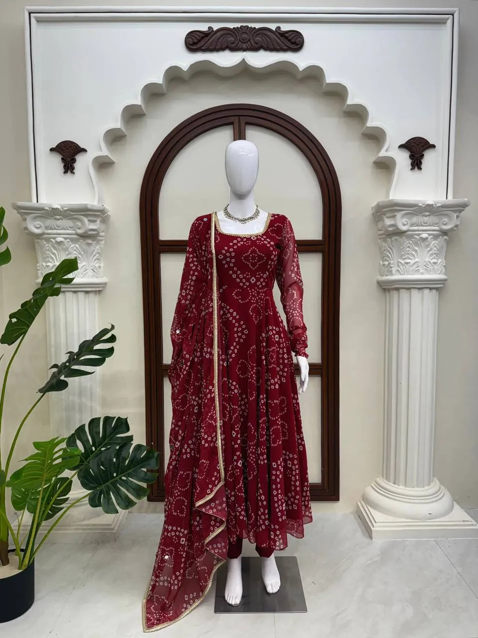 maroon anarkali dupatta